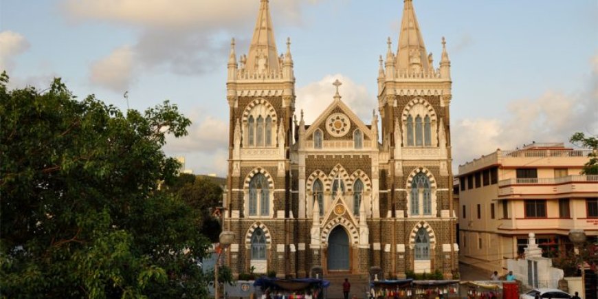 Famous Churches in Mumbai | मुंबई के प्रसिद्ध चर्च