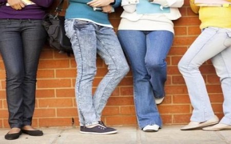 Mumbai news : love you mumbai  शिक्षकों को जींस,टीशर्ट पहनने पर अब रोक लगाई गई है।