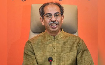 Maharashtra Politics: दशहरा रैली के पहले गरजे उद्धव ठाकरे, बिहार में महिलाओं को 10,000 रुपये देने पर उठाए सवाल